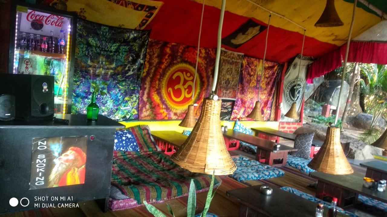 Om Shanti Om Homestay 함피 외부 사진